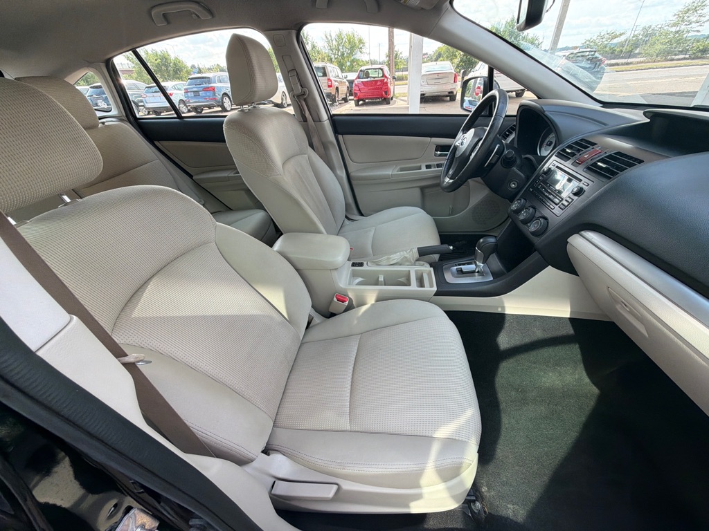 Photo 6 of this SUBARU IMPREZA