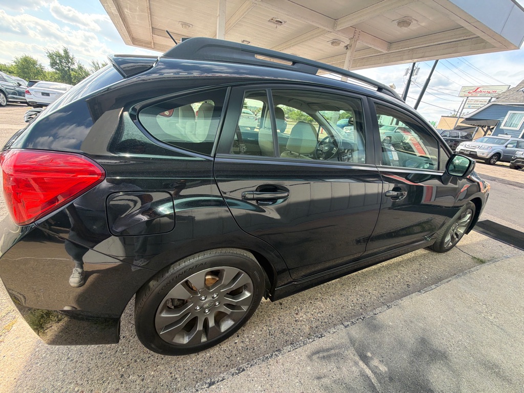 Photo 3 of this SUBARU IMPREZA