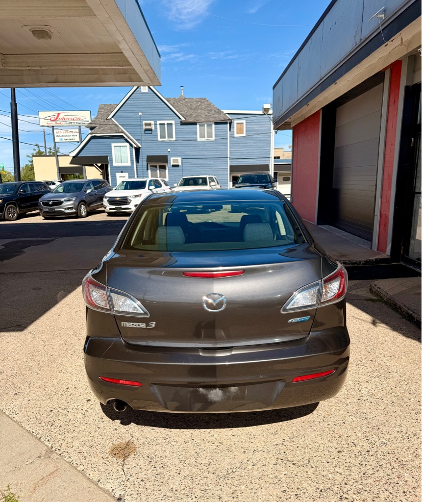 Photo 4 of this MAZDA 3