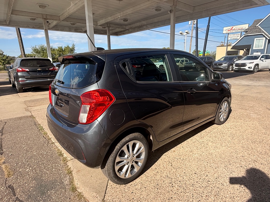 Photo 4 of this CHEVROLET SPARK