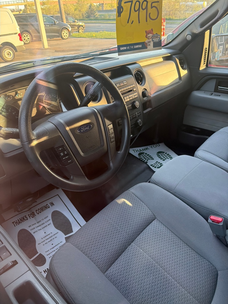 Photo 10 of this FORD F150