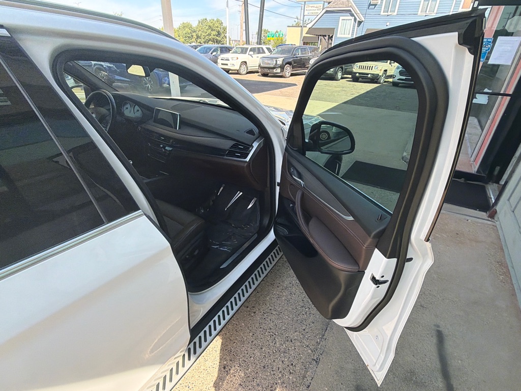 Photo 5 of this BMW X5