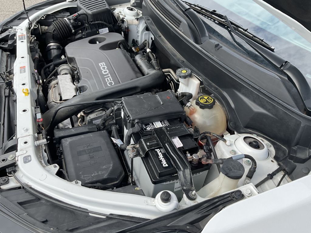 Photo 30 of this CHEVROLET EQUINOX