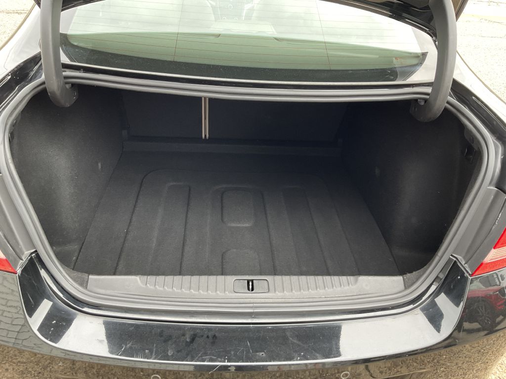Photo 24 of this BUICK VERANO