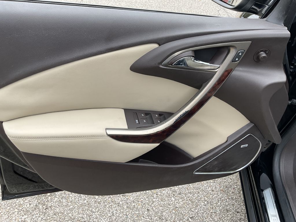 Photo 26 of this BUICK VERANO
