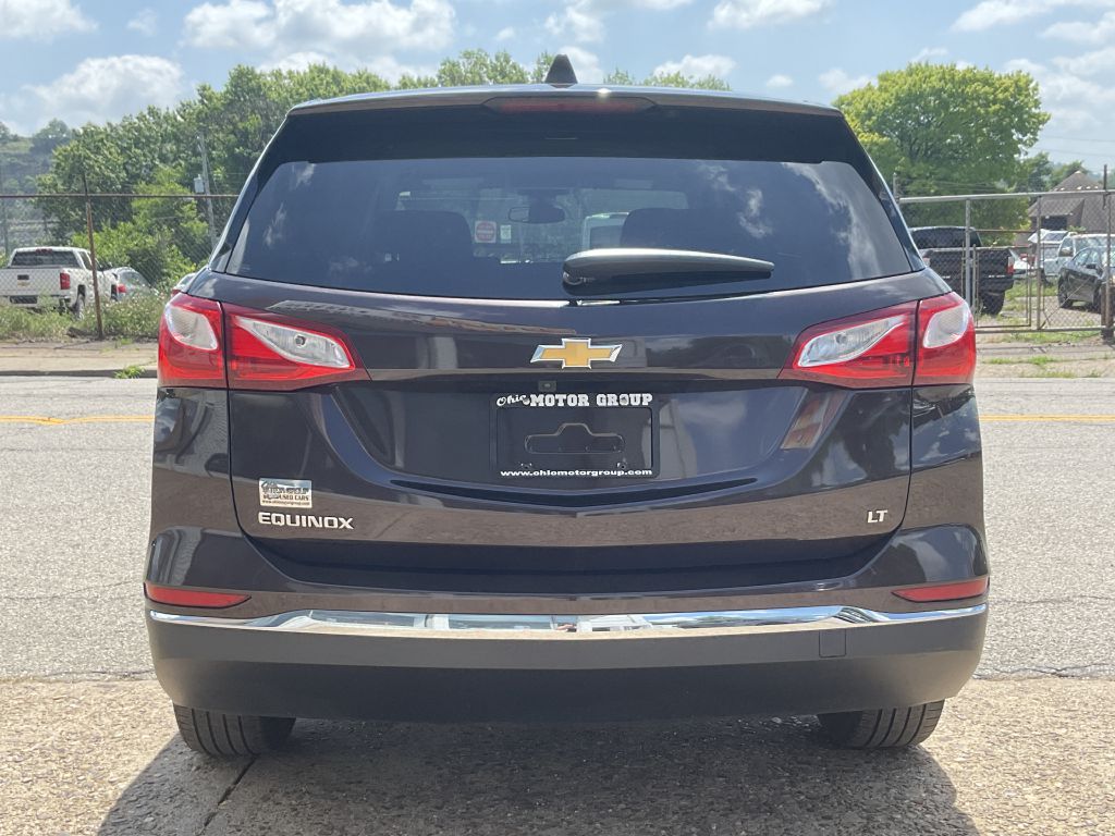 Photo 8 of this CHEVROLET EQUINOX