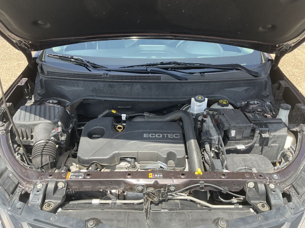 Photo 27 of this CHEVROLET EQUINOX