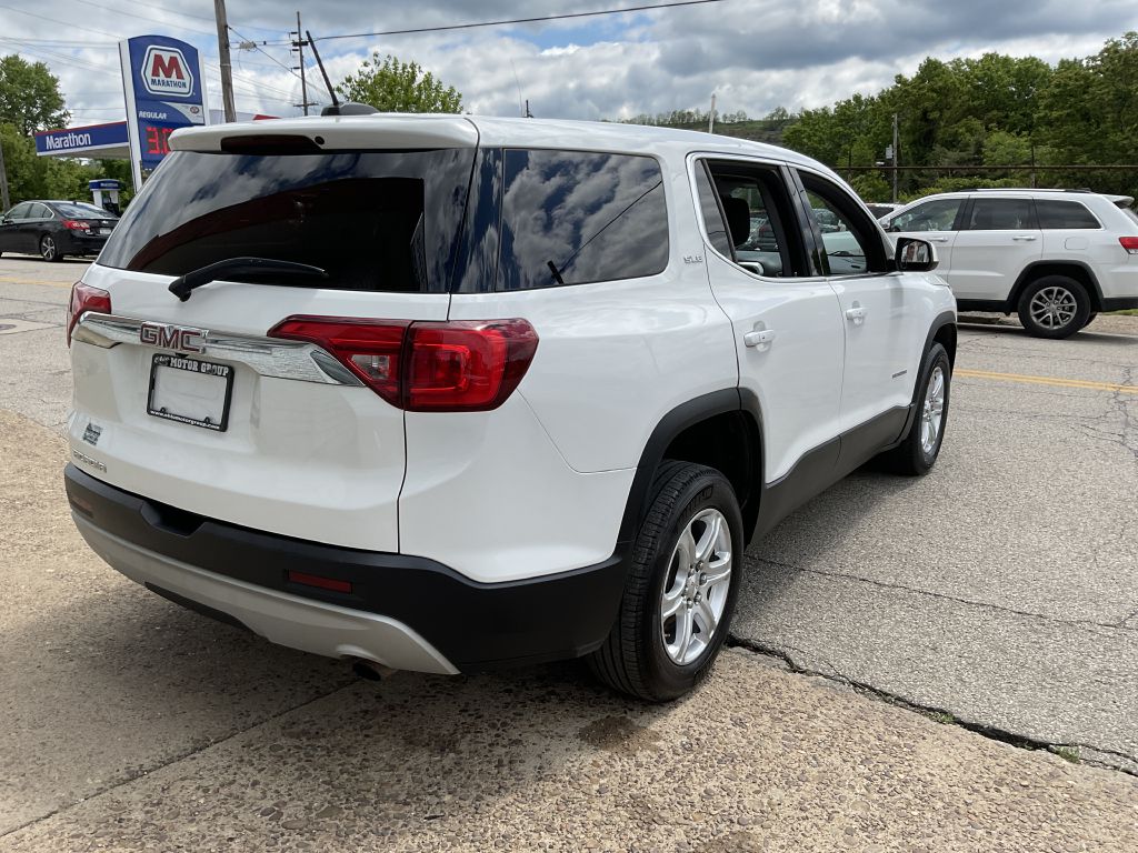 Photo 3 of this GMC ACADIA