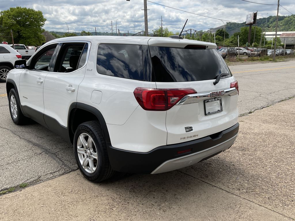Photo 7 of this GMC ACADIA