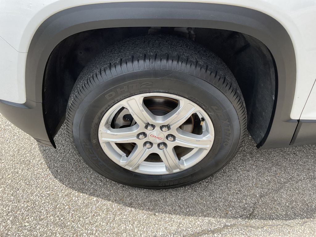 Photo 9 of this GMC ACADIA