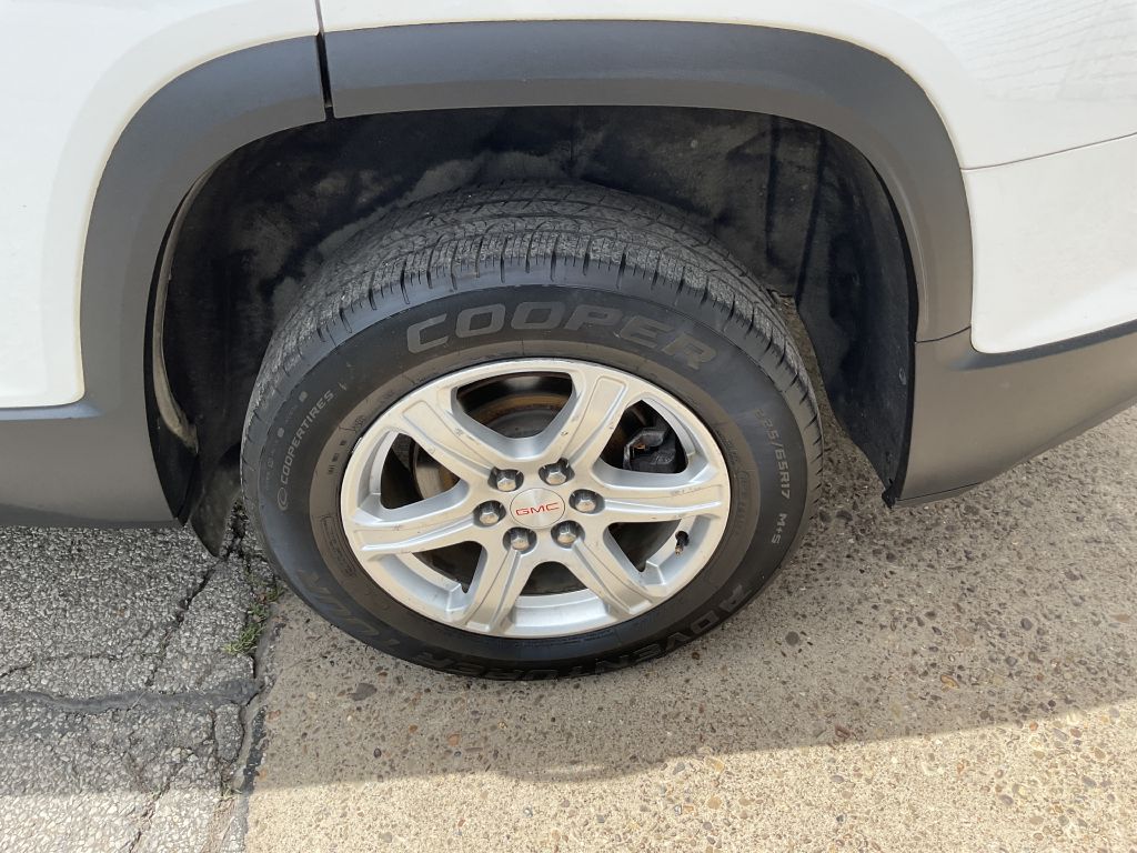 Photo 10 of this GMC ACADIA