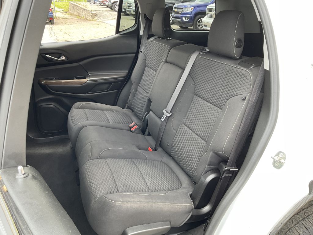 Photo 20 of this GMC ACADIA