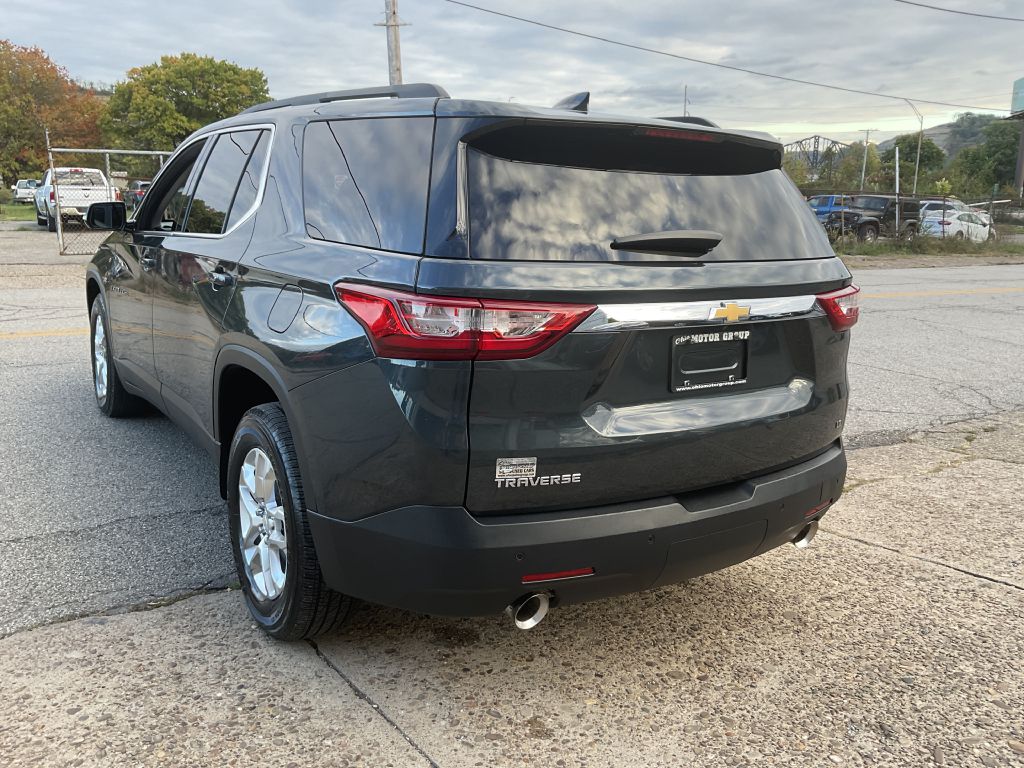 Photo 7 of this CHEVROLET TRAVERSE