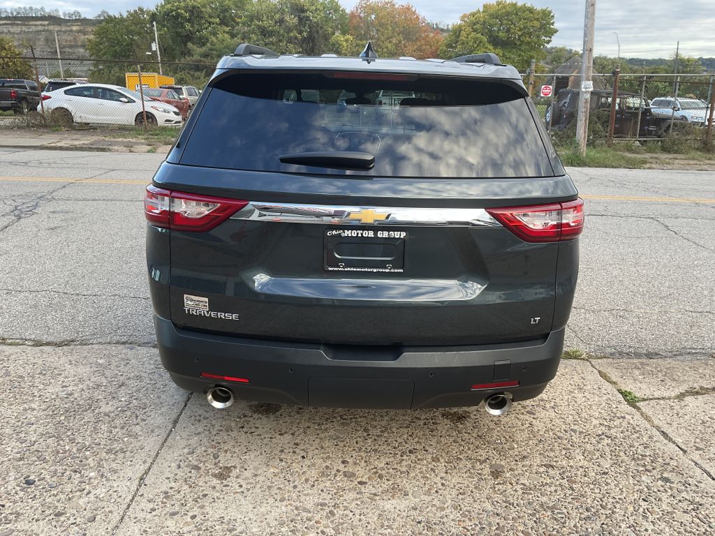 Photo 8 of this CHEVROLET TRAVERSE