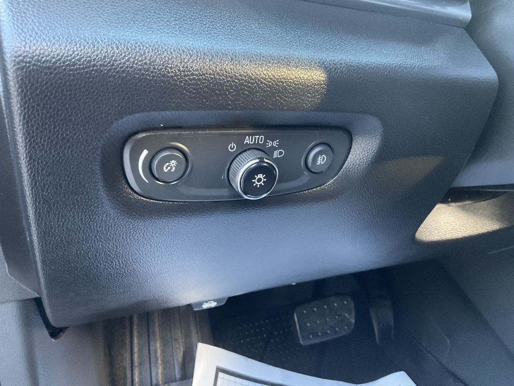 Photo 34 of this CHEVROLET TRAVERSE