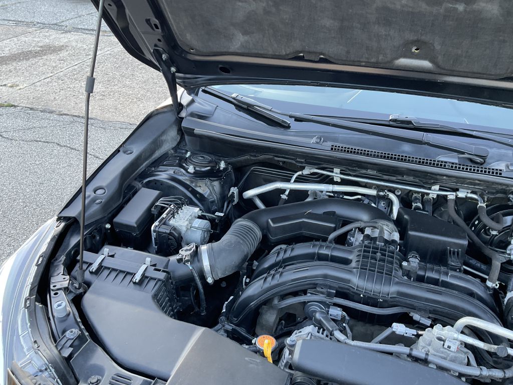 Photo 37 of this SUBARU CROSSTREK