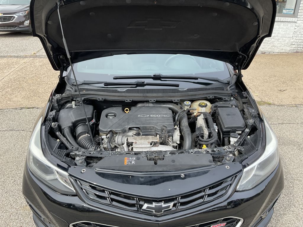 Photo 35 of this CHEVROLET CRUZE REBUILT