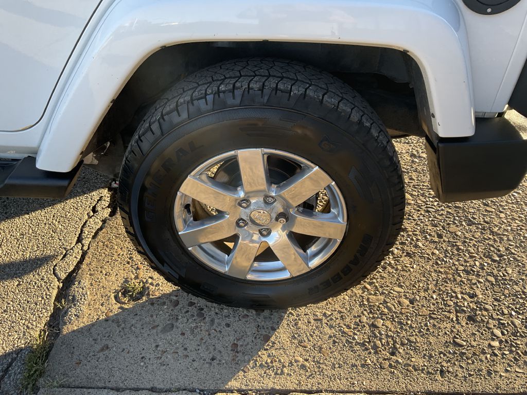 Photo 10 of this JEEP WRANGLER UNLIMI
