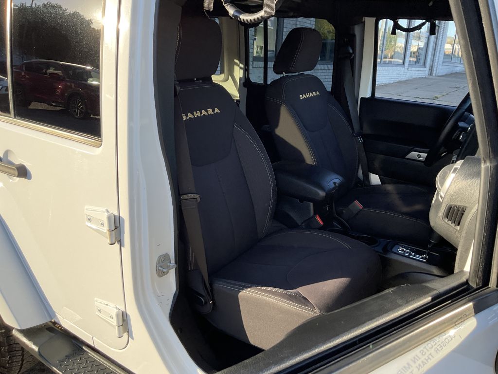 Photo 16 of this JEEP WRANGLER UNLIMI