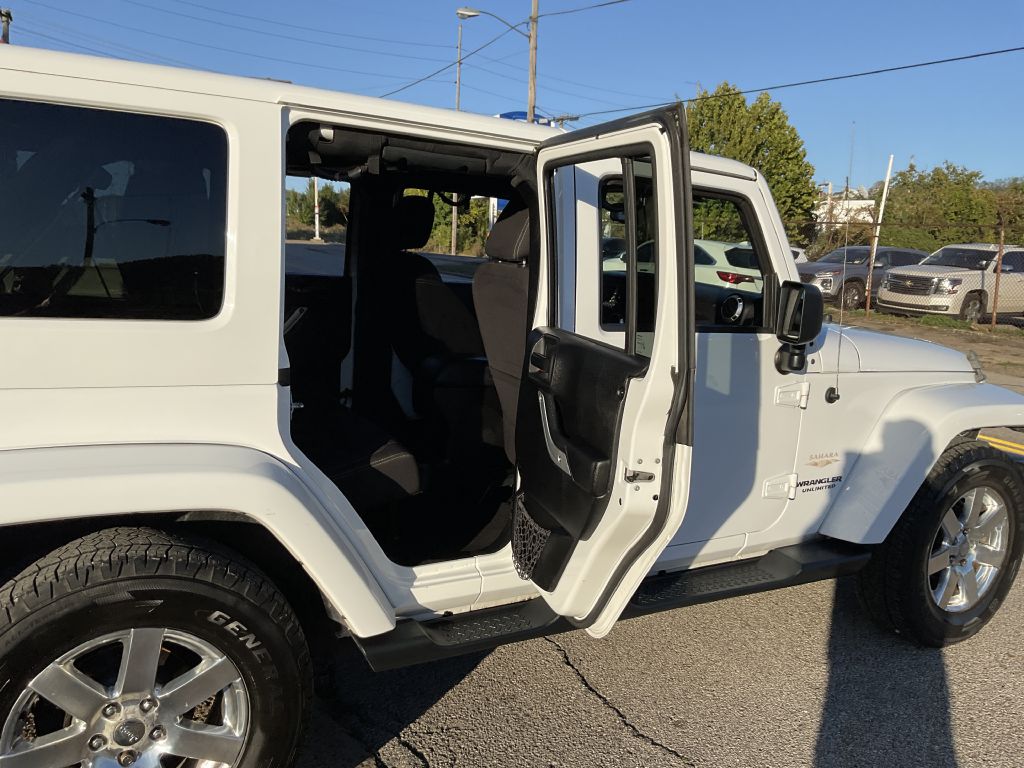 Photo 20 of this JEEP WRANGLER UNLIMI