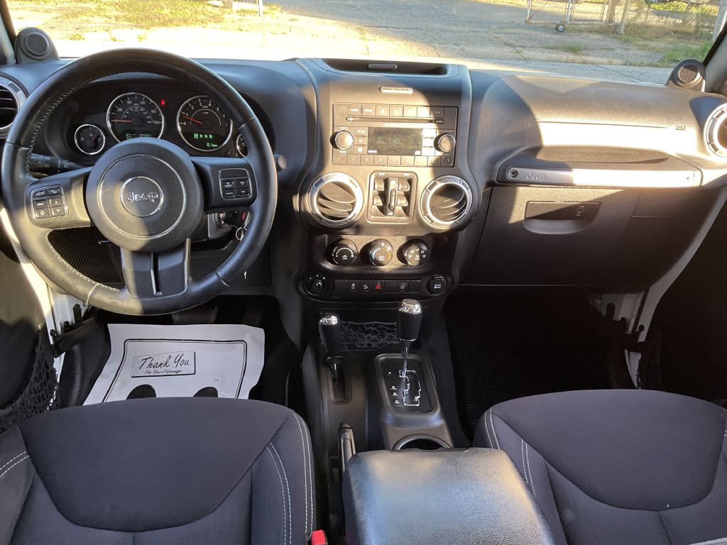 Photo 26 of this JEEP WRANGLER UNLIMI