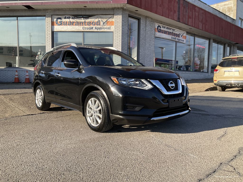 2017 NISSAN ROGUE 