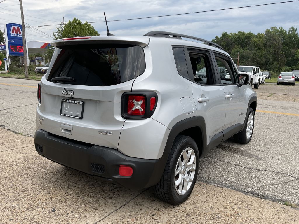 Photo 3 of this JEEP RENEGADE