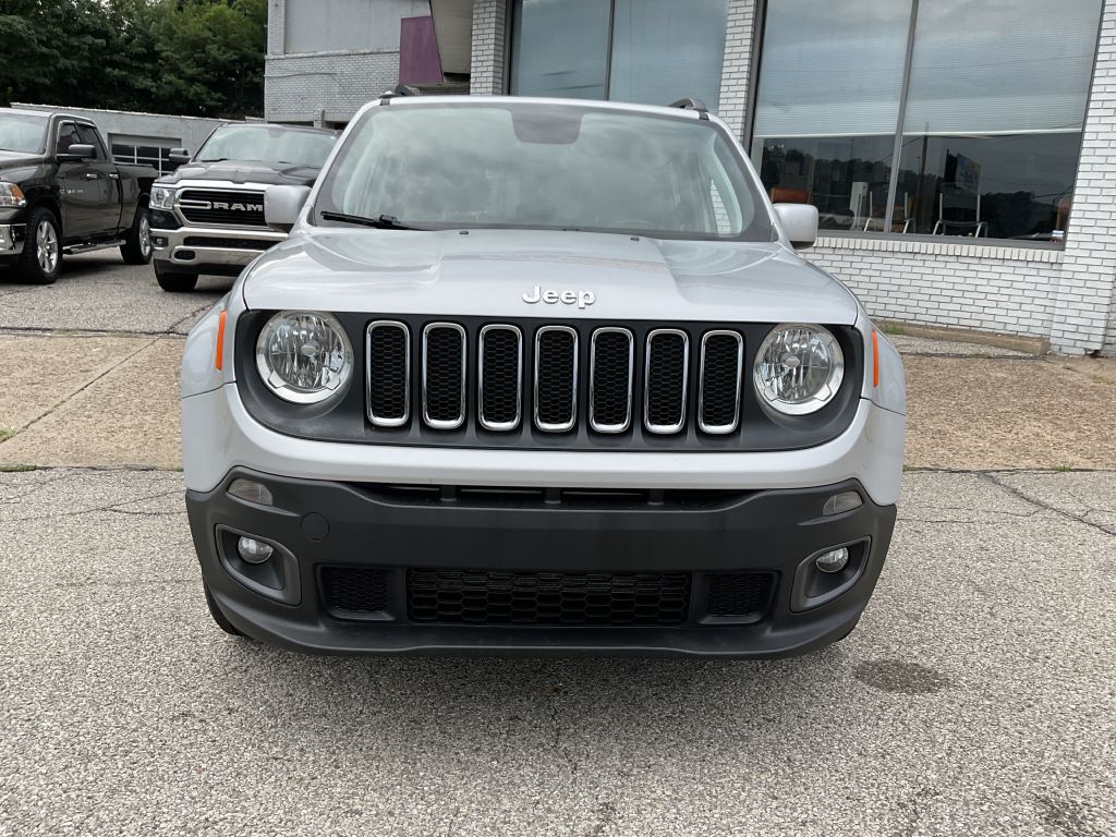 Photo 4 of this JEEP RENEGADE