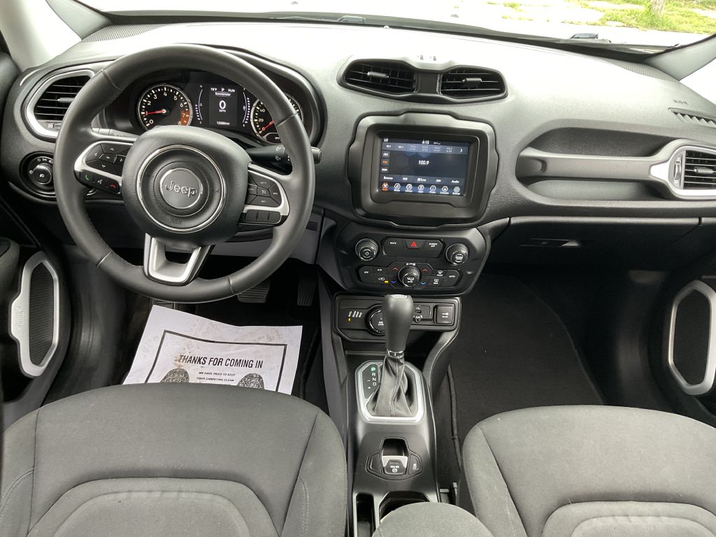 Photo 26 of this JEEP RENEGADE