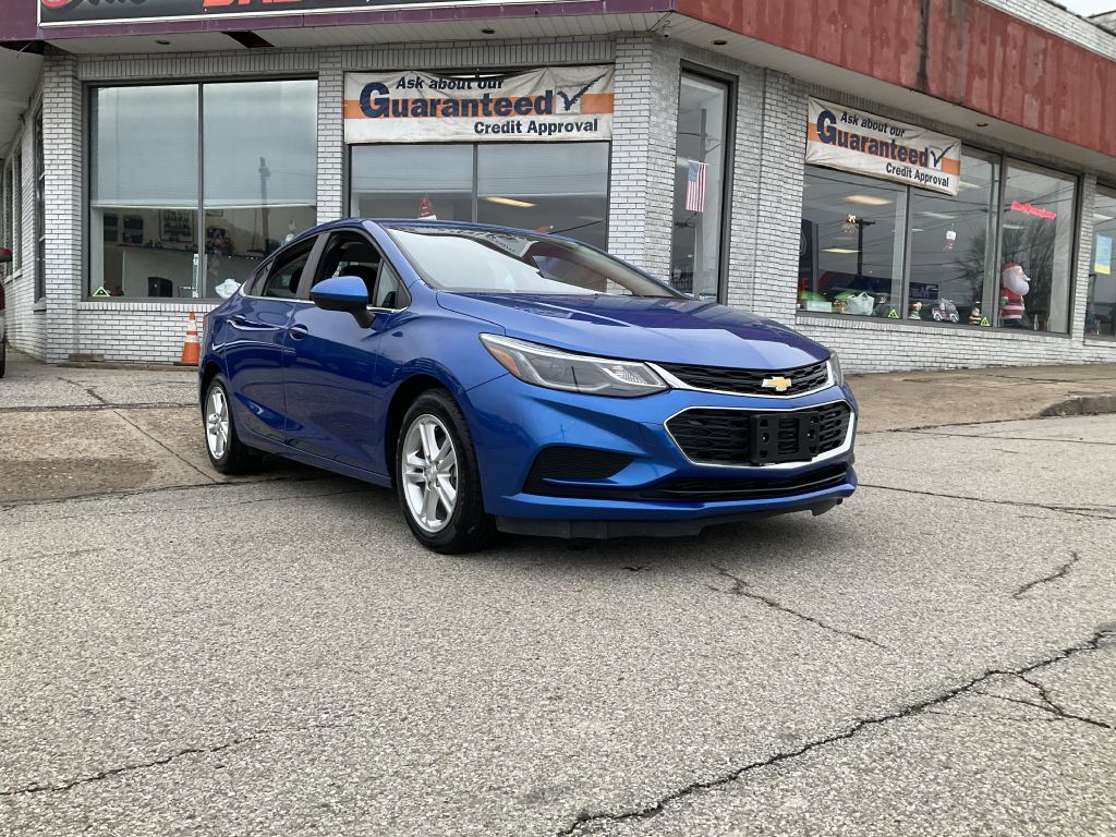 2017 CHEVROLET CRUZE 