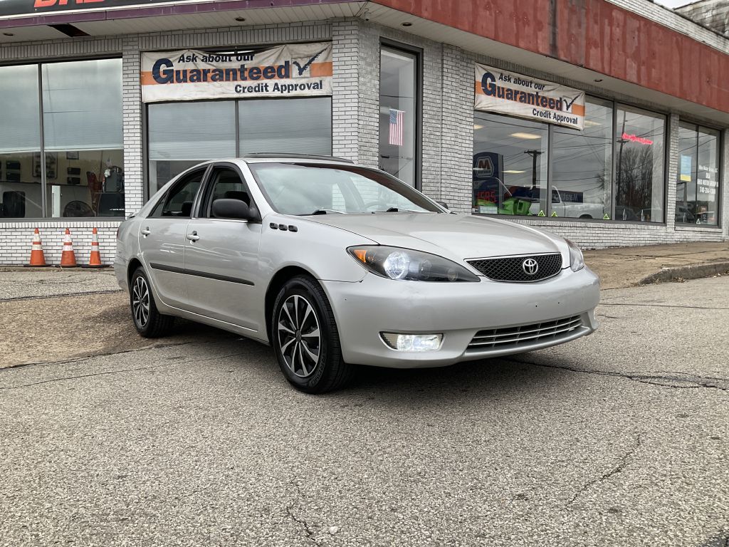 2005 TOYOTA CAMRY 