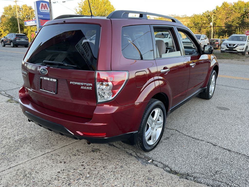 Photo 3 of this SUBARU FORESTER