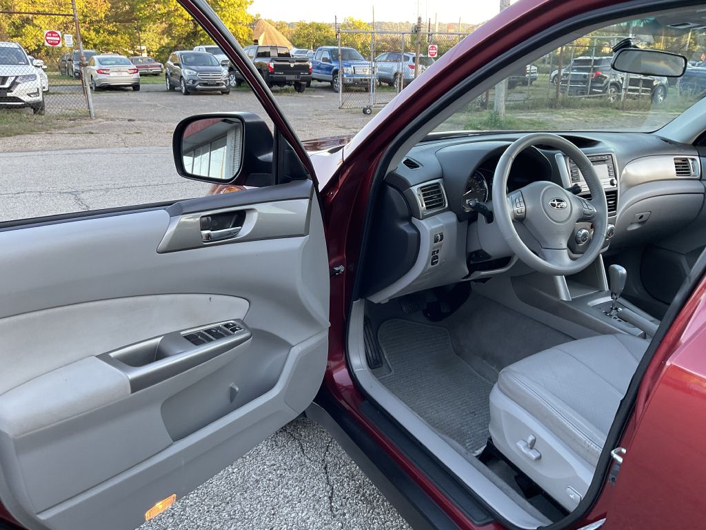 Photo 15 of this SUBARU FORESTER