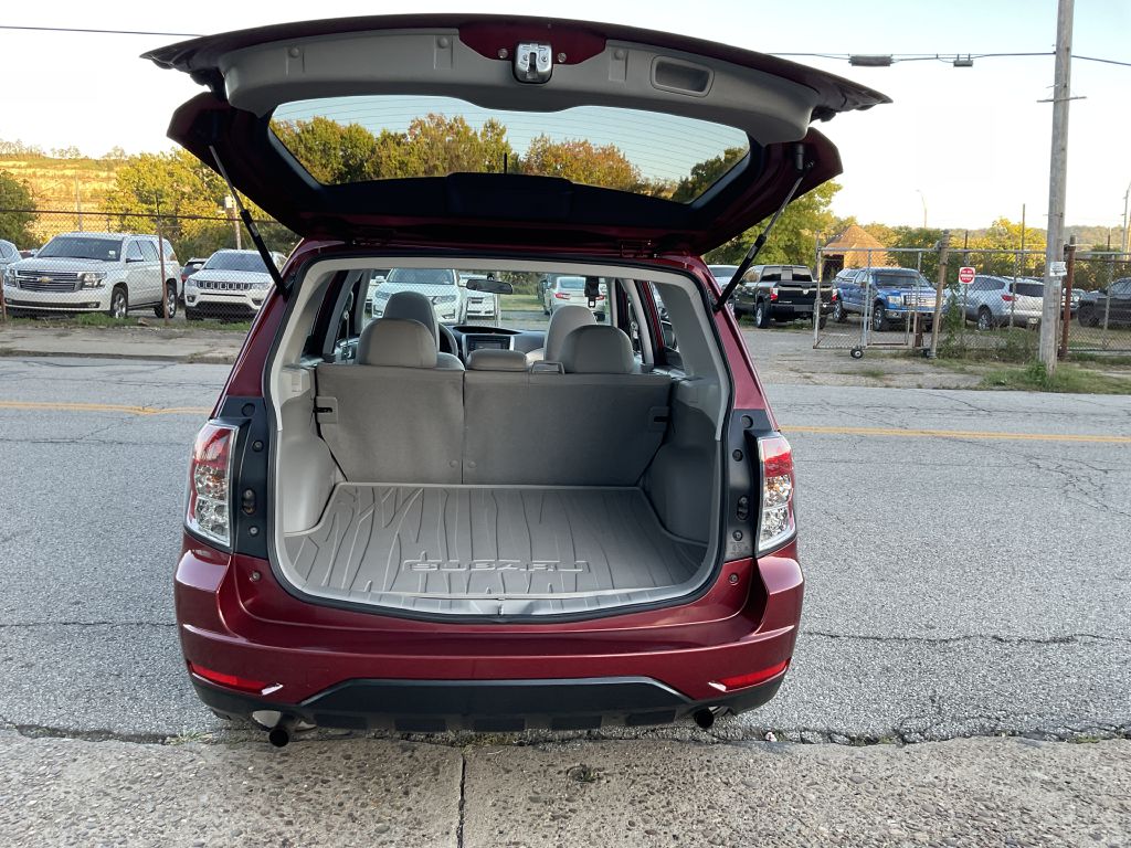 Photo 25 of this SUBARU FORESTER