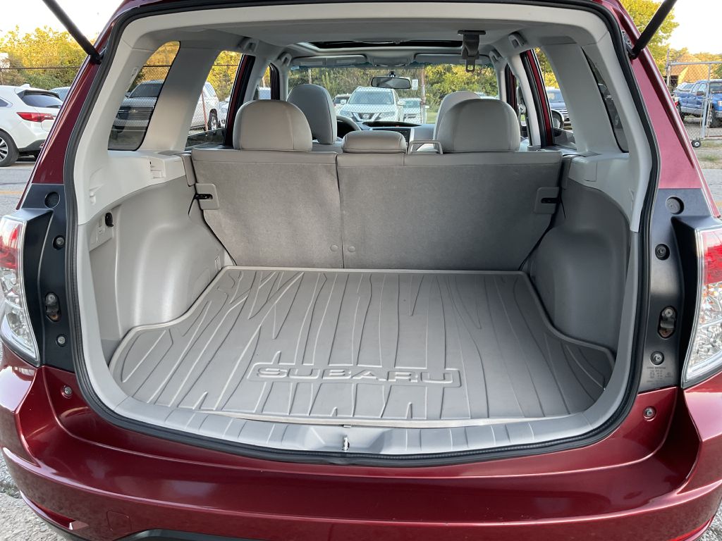 Photo 26 of this SUBARU FORESTER