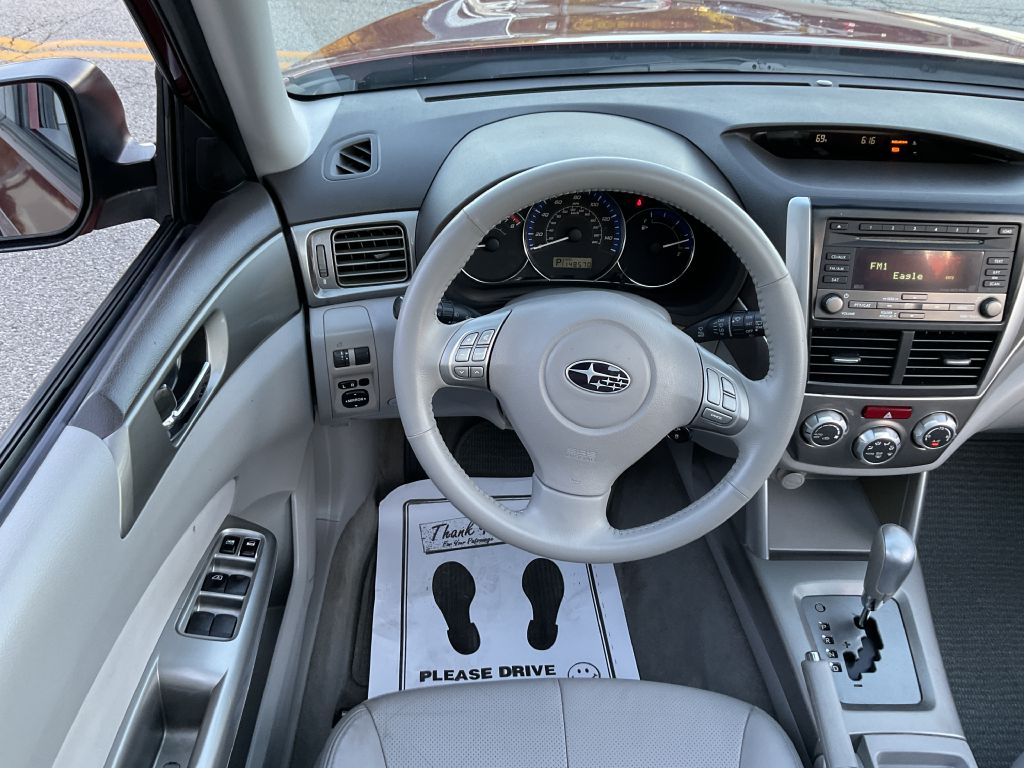 Photo 27 of this SUBARU FORESTER