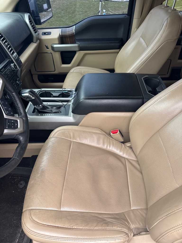 Photo 7 of this FORD F150