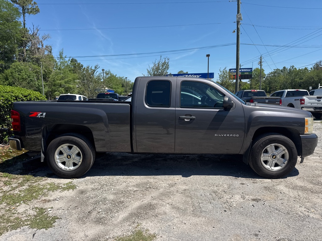 Photo 4 of this CHEVROLET SILVERADO 1500
