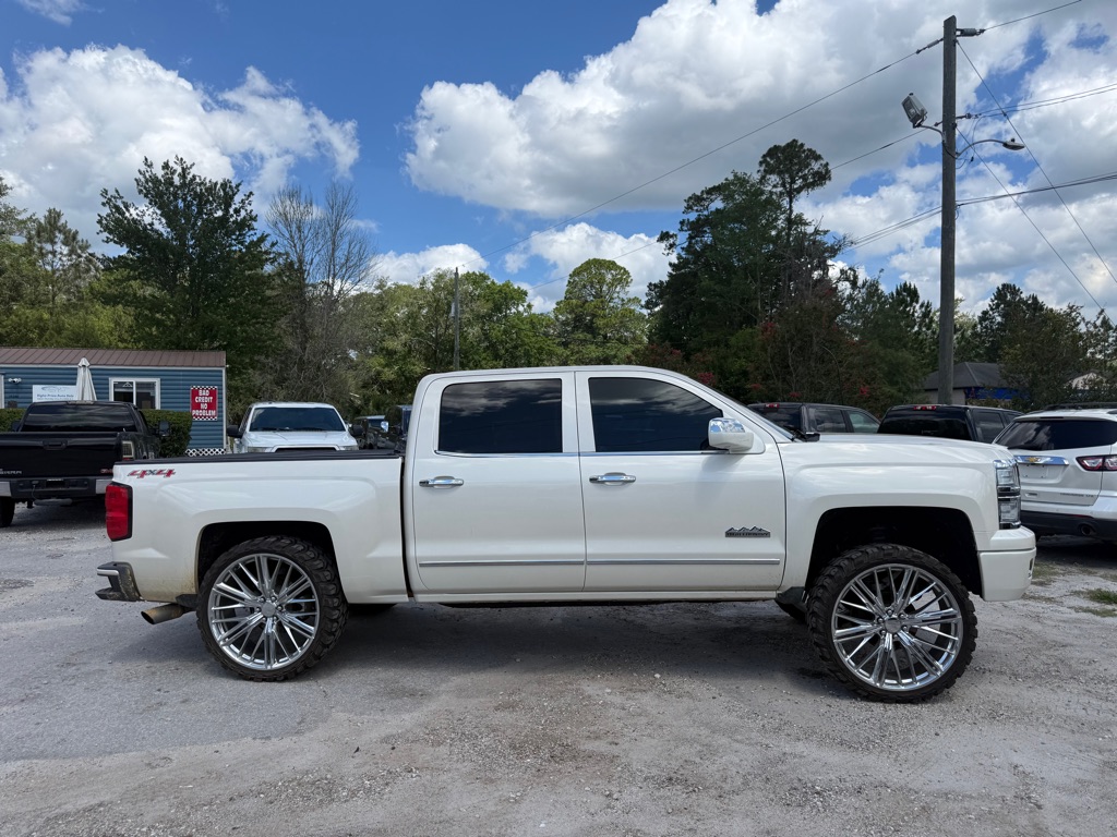 Photo 4 of this CHEVROLET SILVERADO 1500