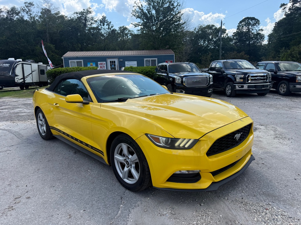 Photo 3 of this FORD MUSTANG