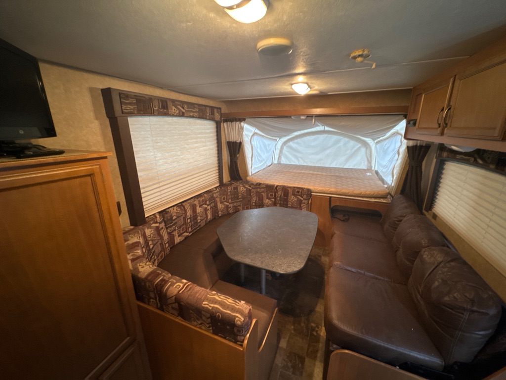 Photo 9 of this STARCRAFT TRAVELSTAR