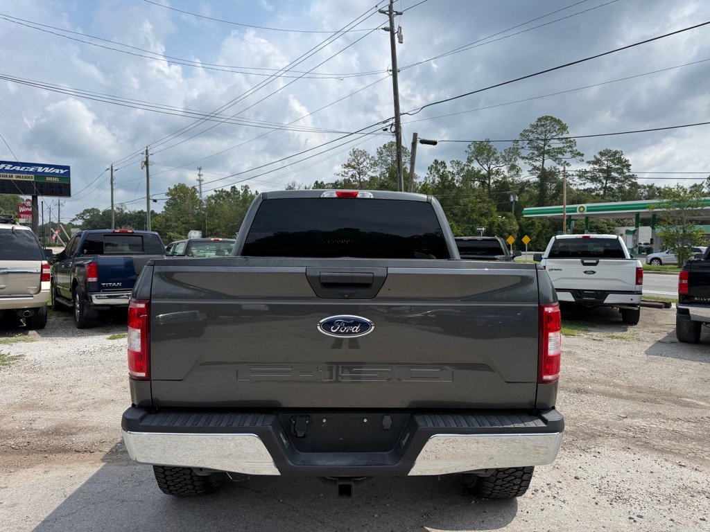 Photo 6 of this FORD F150