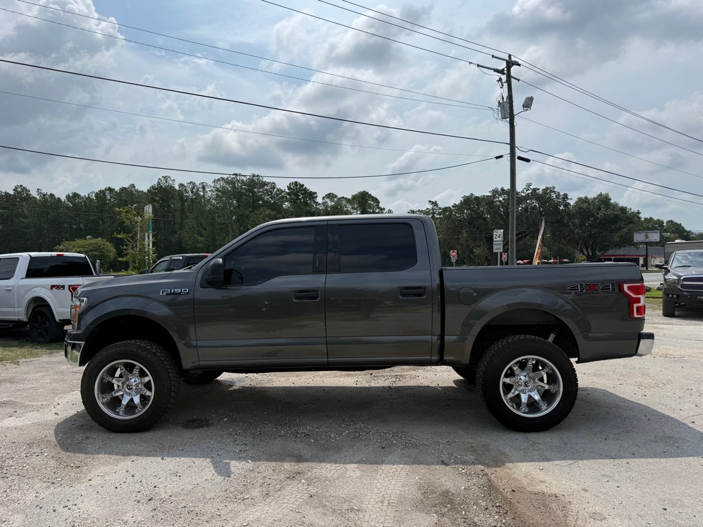 Photo 8 of this FORD F150