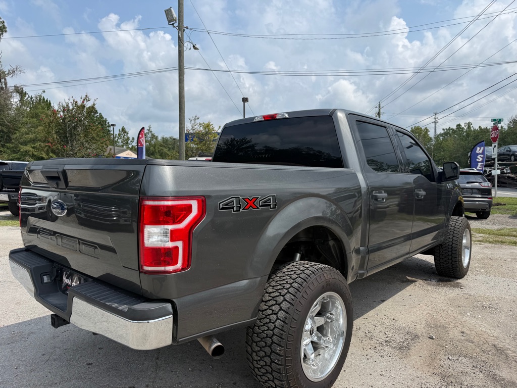Photo 5 of this FORD F150