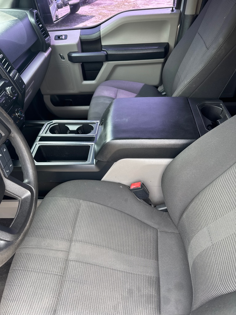 Photo 10 of this FORD F150