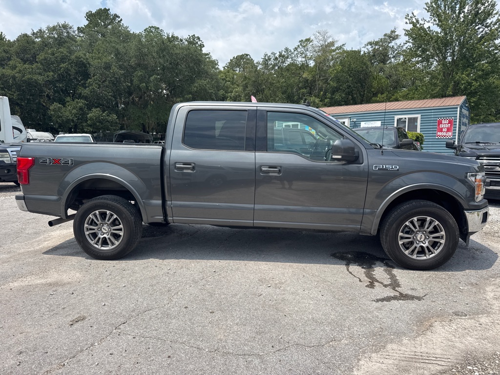 Photo 4 of this FORD F150