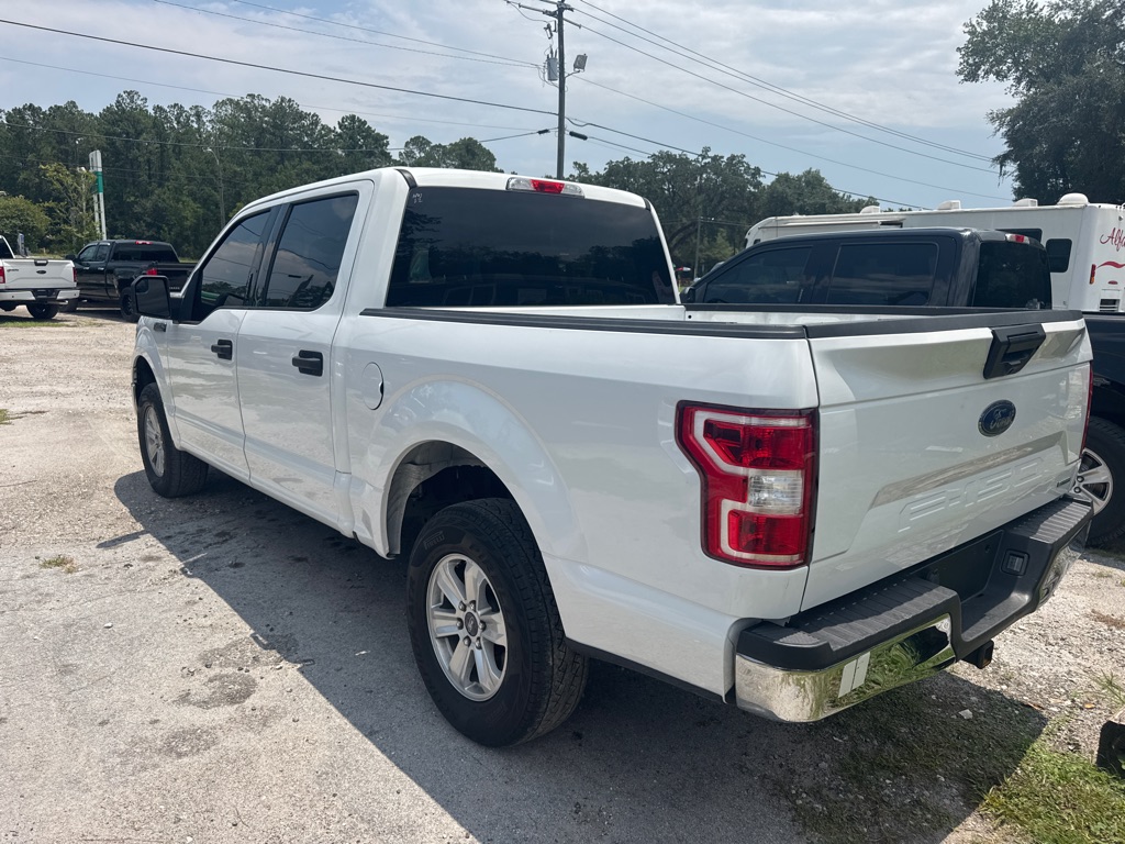 Photo 6 of this FORD F150