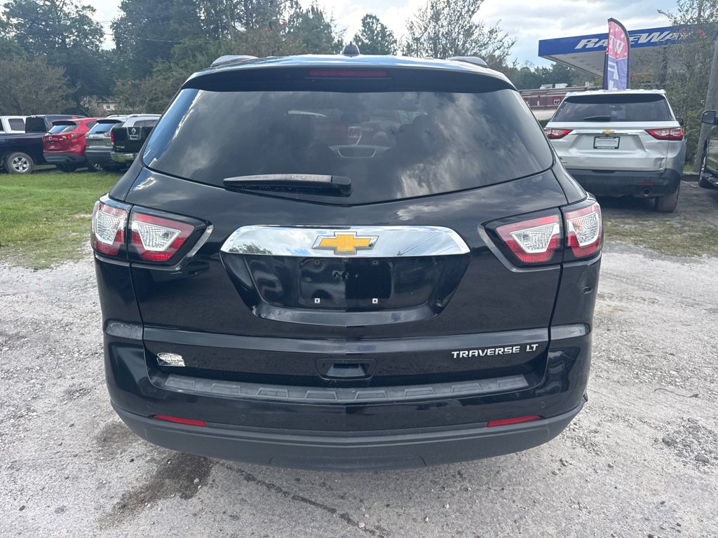 Photo 5 of this CHEVROLET TRAVERSE