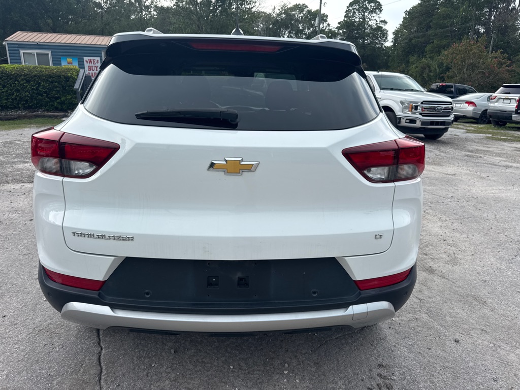 Photo 5 of this CHEVROLET TRAILBLAZER