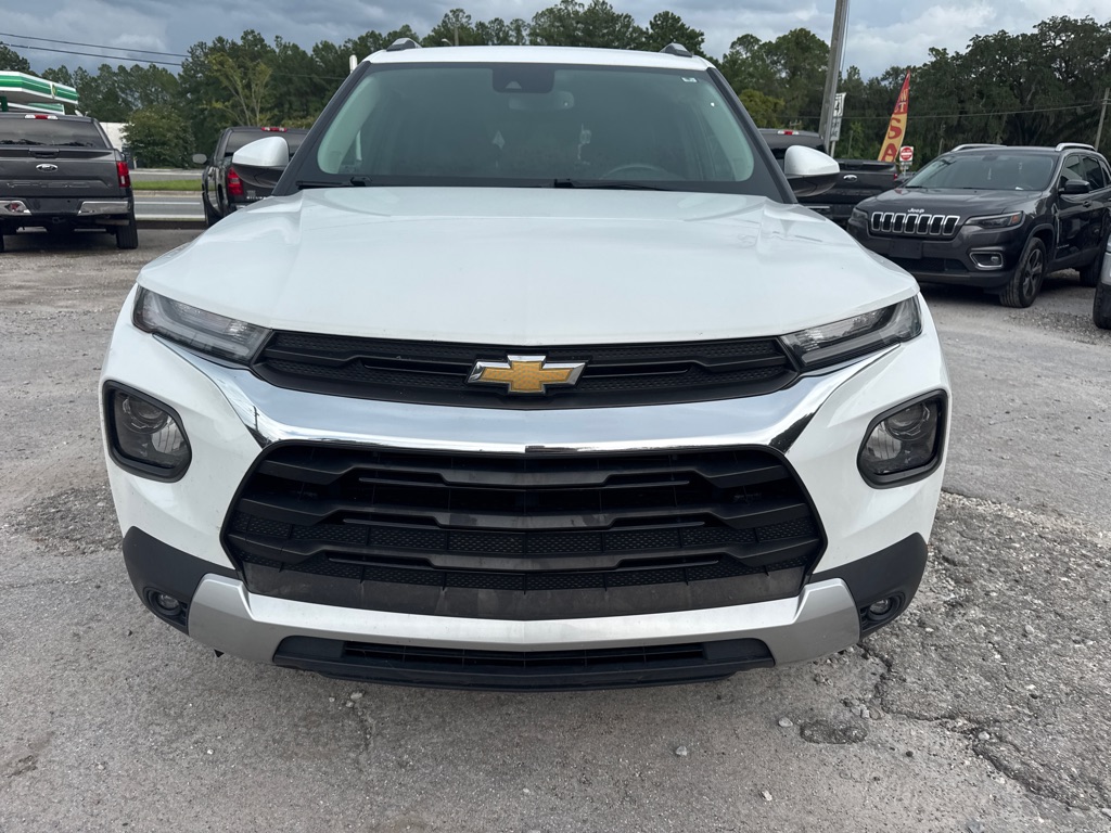 Photo 2 of this CHEVROLET TRAILBLAZER